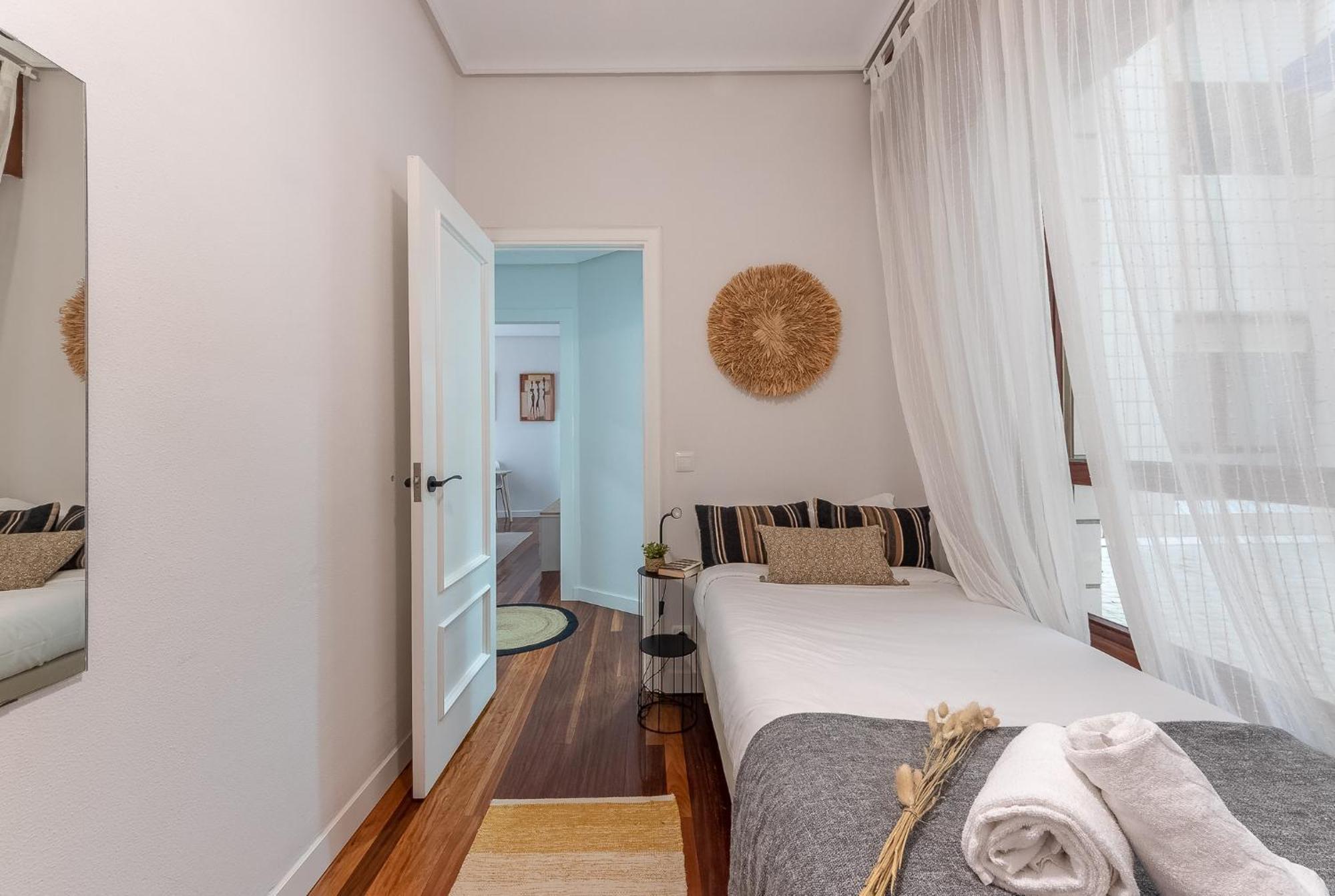 Apartment Lovely And Calm - Good Location In The Center Of Bilbao