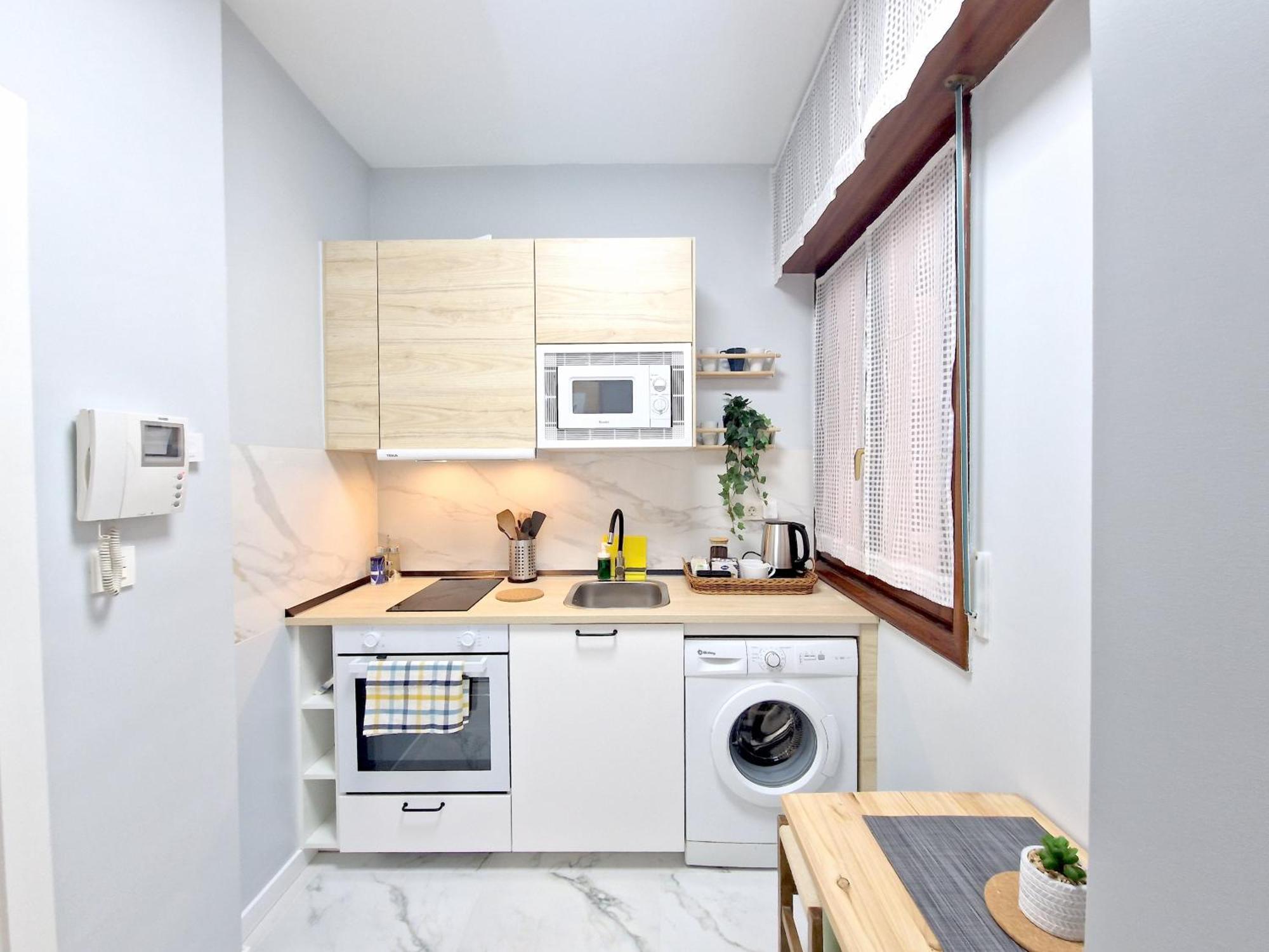 Apartment Lovely And Calm - Good Location In The Center Of Bilbao